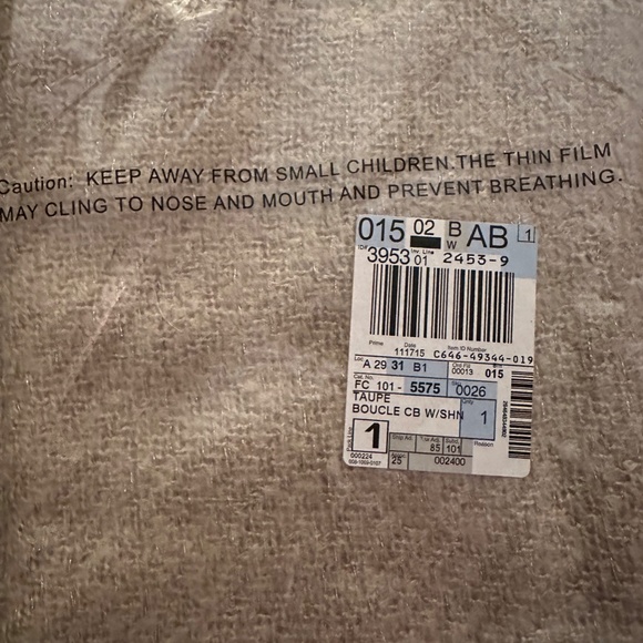 NWT MIXIT Taupe Shimmer Boucle Shrug/Wrap/Shawl/Poncho with Hood - Picture 5 of 6